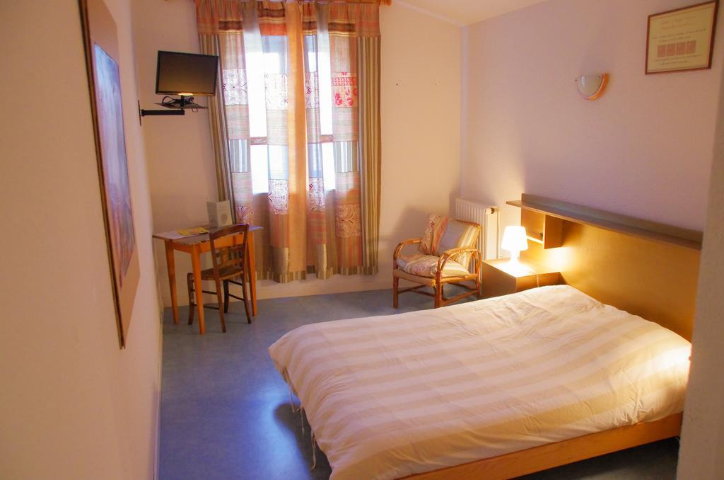 Auberge De La Loue Vodable エクステリア 写真