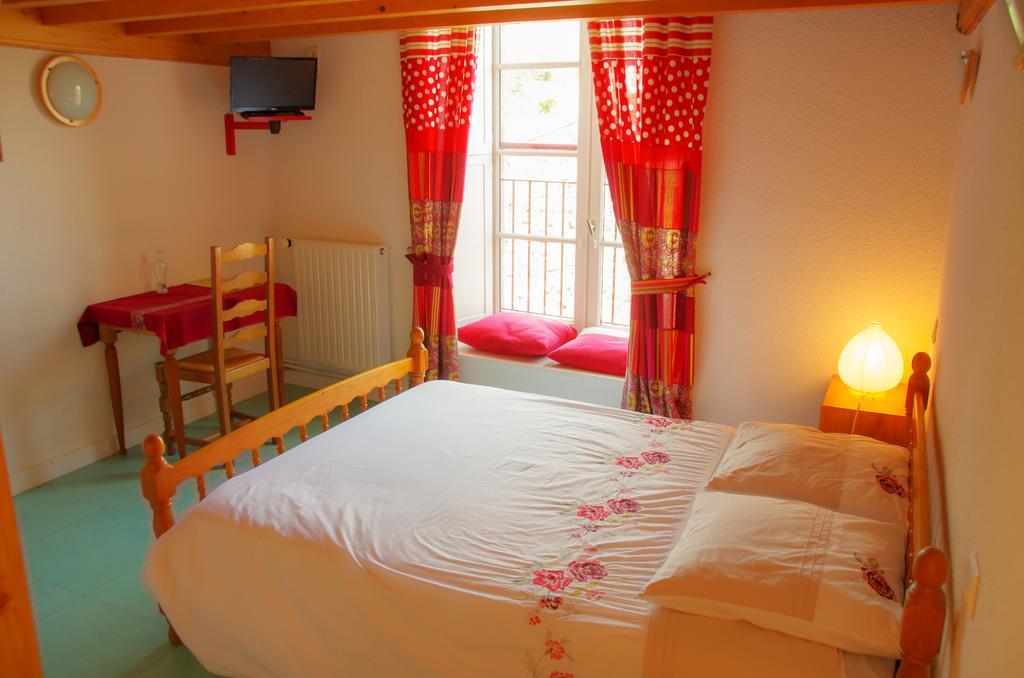 Auberge De La Loue Vodable エクステリア 写真