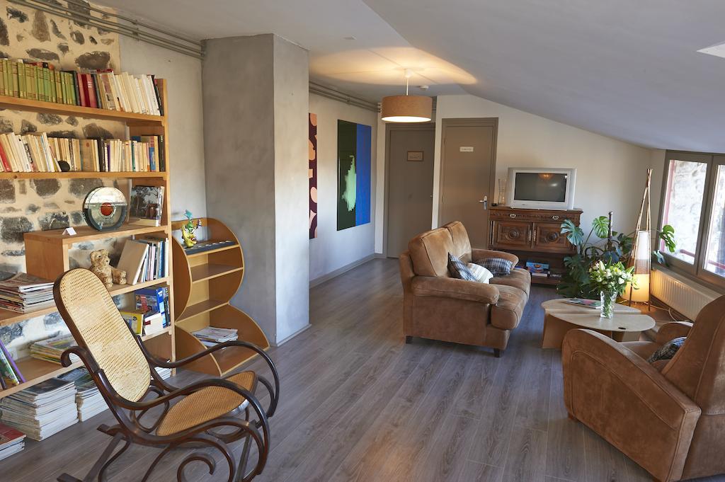 Auberge De La Loue Vodable エクステリア 写真